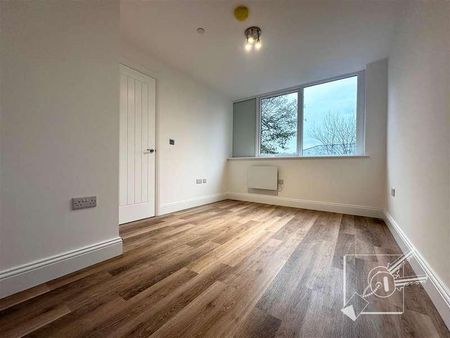 Trinity Point, New Road, Gravesend - Photo 3