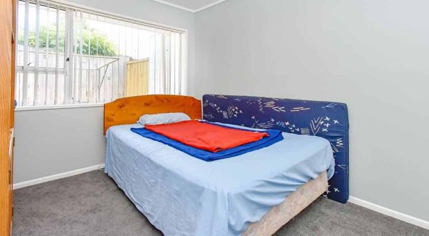 2 Bedroom home Mangere East - Photo 1