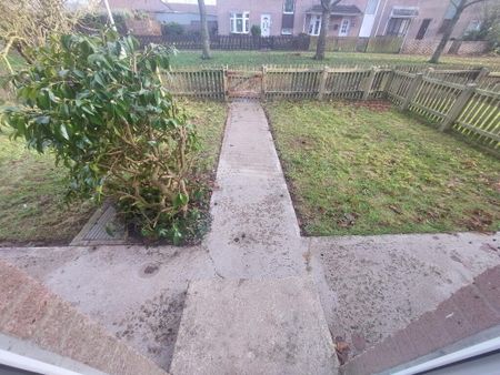 Irwin Avenue, Limavady, BT49 9HF - Photo 2