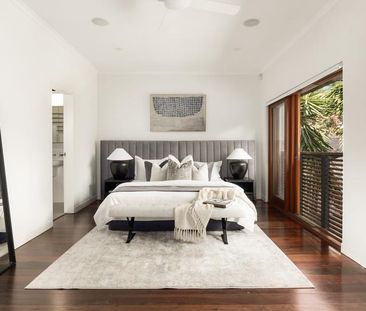 Modernist Masterpiece: An Executive Family Sanctuary in East-Side P... - Photo 1