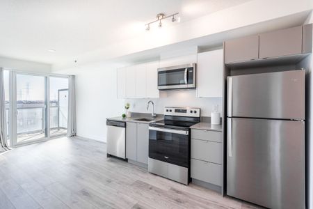 For Lease - 3210 Dakota Common Unit# A401, Burlington, Ontario - Photo 2