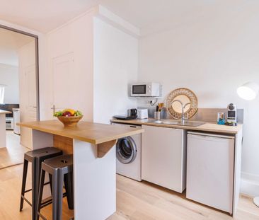 Rue de Châteaudun - Photo 1