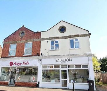 Knaphill, Surrey, GU21 - Photo 3