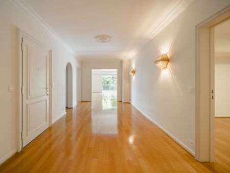 Prins van Oranje, Ukkel - Foto 2