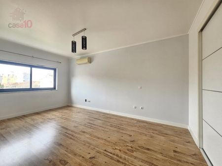 Apartamento T2 em Setúbal - Photo 3