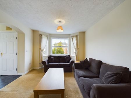 2 bedroom Flat to rent - Photo 4