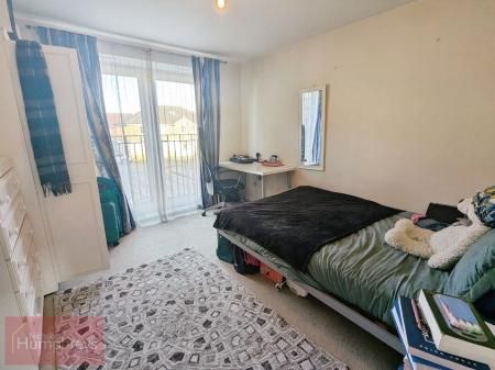 St Lukes Court, Hatfield, AL10 - Photo 2