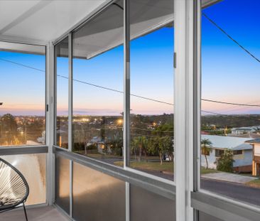 63 McGahan Street, Carina Heights QLD 4152 - House For Rent | Domain - Photo 3