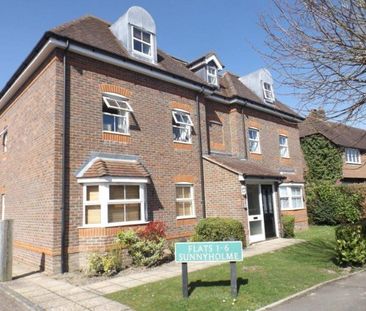 Crawley Down 2 bedroom apartment to rent - Photo 4