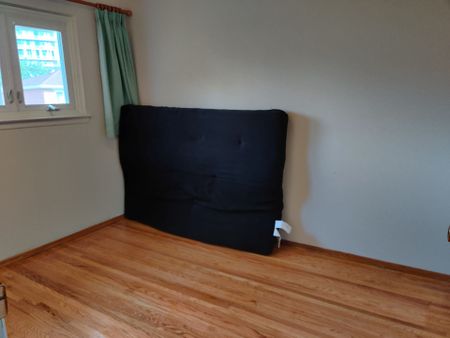 For Lease - 9 Lisburn Crescent Unit# upper, Toronto, Ontario - Photo 5