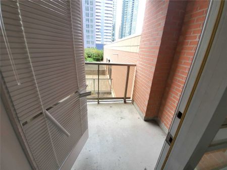 For Lease - 4080 Living Arts Drive Unit# 507, Mississauga, Ontario - Photo 5