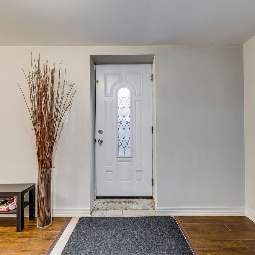 For Lease - 56 Barberry Crescent Unit# Lower, Richmond Hill, Ontario - Photo 1