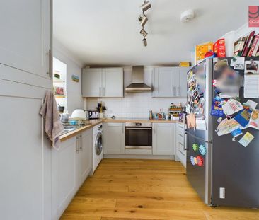 3 bedroom terraced house to rent - Photo 6