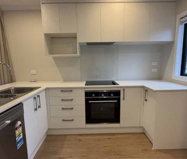 2 bedroom unit available at Metcalfe Terraces - Photo 5