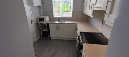 15 Fourth Avenue, Derrybeg, Newry, BT35 6HF - Photo 5