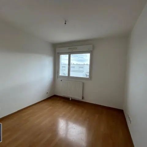 Appartement à louer 5 pièces 97.69m² - Photo 1