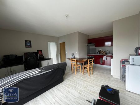 Location Appartement 2 pièces 40m² LAVAL 53000 - Photo 2