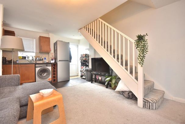 1 bedroom terraced house to rent - Photo 1