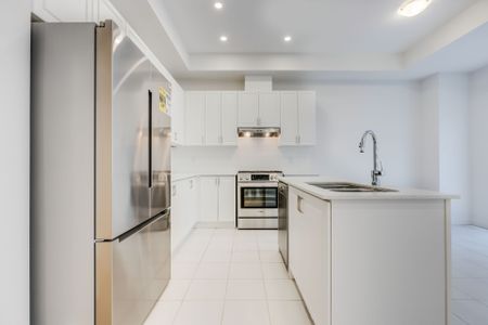 For Lease - 1250 Anthonia Trail, Oakville, Ontario - Photo 2