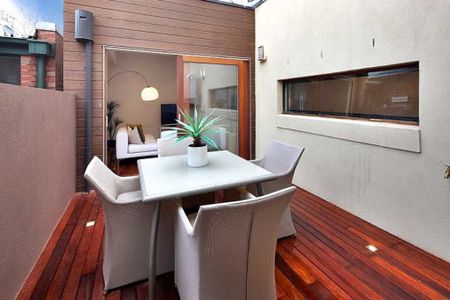 300 Lennox Street, Richmond VIC 3121 - House For Rent | Domain - Photo 4