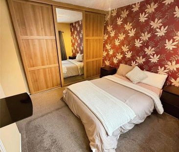 2 bedroom semi-detached house to rent - Photo 6