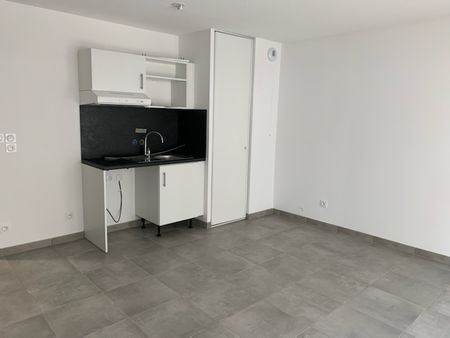 Location Appartement 2 pièces 45m² TOURNEFEUILLE 31170 - Photo 5