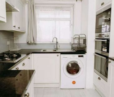 Room in a Shared Flat, Dryburgh House, SW1V - Photo 1