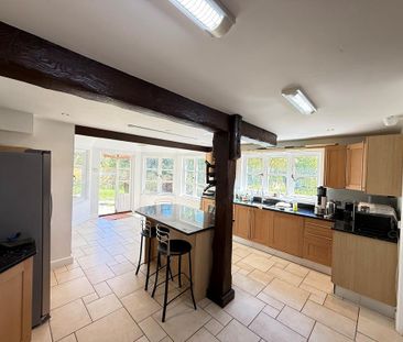 3 bedroom property to rent - Photo 6