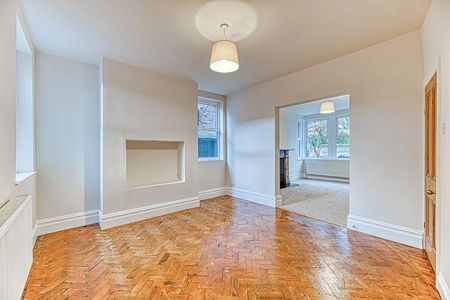 3 bedroom end of terrace house to rent - Photo 3