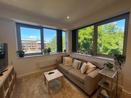 1 bedroom apartment to rent - Photo 2