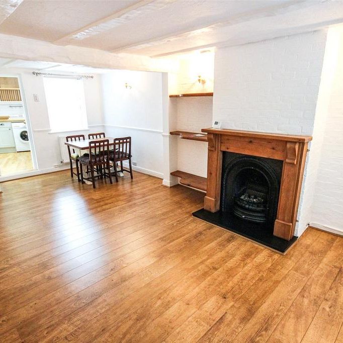 2 bedroom terraced house to rent - Photo 1