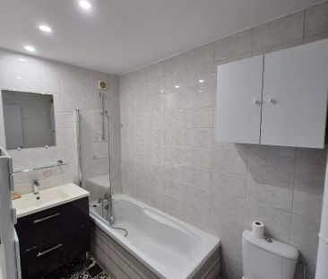 Location Appartement 2 pièces 40m² TOURCOING 59200 - Photo 5