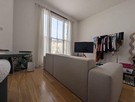 1 bedroom flat to rent - Photo 5