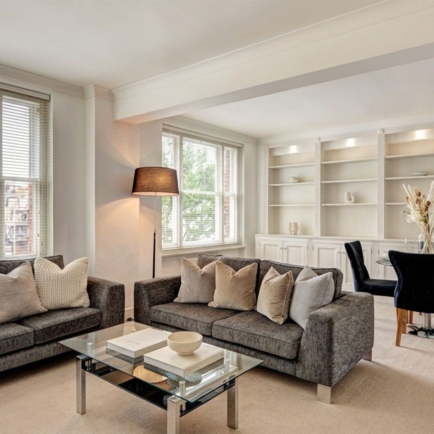 Flat 42, 39 Hill Street, London, W1J 5LZ - Photo 1