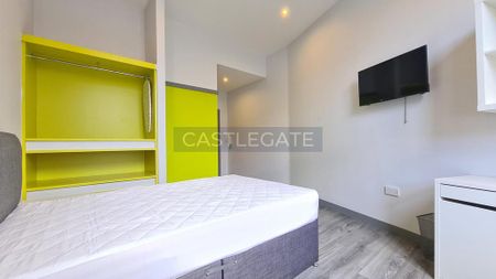 3 bedroom flat share to rent - Photo 2