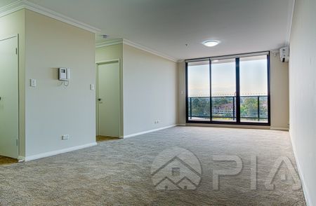 Luxury one bedroom Apartment include Gas and electrical bills. - Photo 3