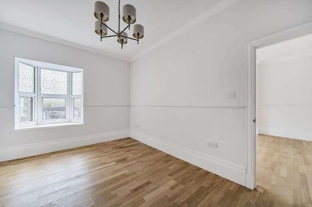 Kew Road, Kew, TW9 - Photo 1