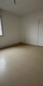 Location Appartement 1 pièce 28m² CLERMONT FERRAND 63000 - Photo 4