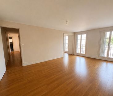 Location Appartement 4 pièces 102m² - Photo 1