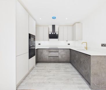 2 bedroom ground floor flat to rent - Photo 4