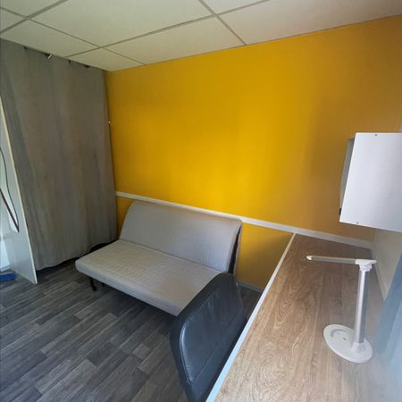 Location Appartement 1 pièce 14m² - Photo 4