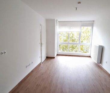 location Appartement T2 DE 39.1m² À VILLEJUIF - Photo 4