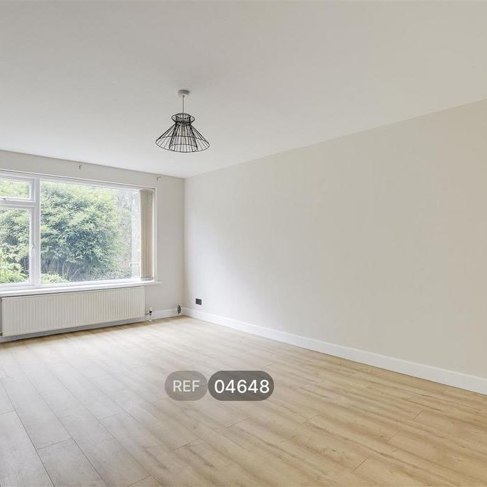 2 bedroom maisonette to rent - Photo 1