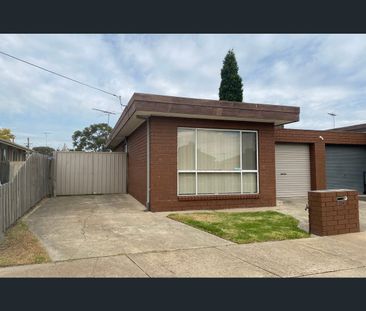 3/30 McKinley Avenue, Corio, Vic 3214 - Photo 3