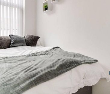 5 bedroom terraced house to rent - Photo 2