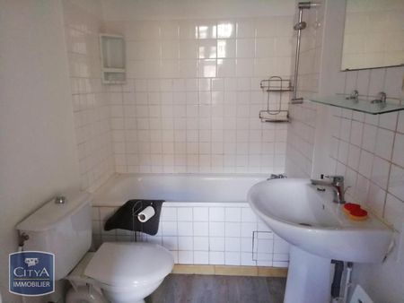Location Appartement 1 pièce 33m² POITIERS 86000 - Photo 4