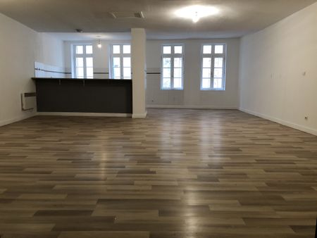 Vaste appartement F2 de 87 m2 - Photo 3