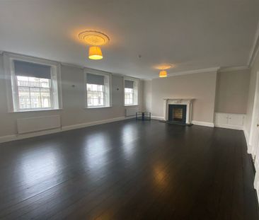 Apartment 17, Dunloe Hall, 27 Merrion Street Upper, Merrion Square,... - Photo 1