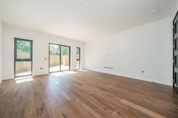 Gunnersbury Mews, Chiswick, W4 - Photo 1