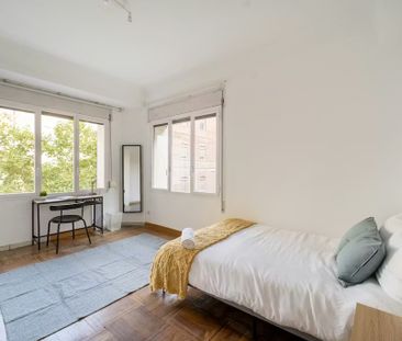 Plaza Argüelles, Madrid, Community of Madrid 28008 - Photo 5